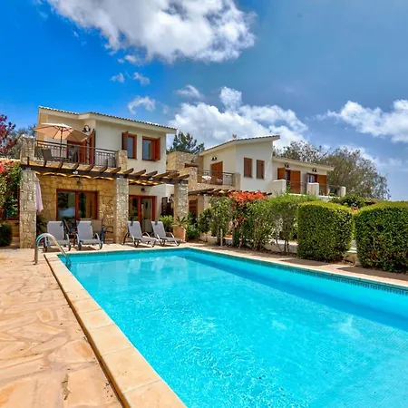 2 Bedroom Destu With Private Pool And Golf Views, Aphrodite Hills Villa *