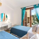 Villa 2 Bedroom Destu With Private Pool And Golf Views, Aphrodite Hills Kouklia