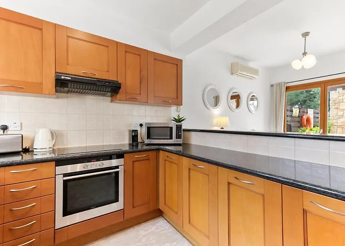 Villa 2 Bedroom Destu With Private Pool And Golf Views, Aphrodite Hills *