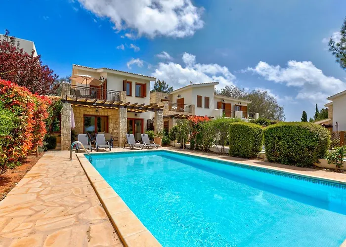 2 Bedroom Destu With Private Pool And Golf Views, Aphrodite Hills Villa *