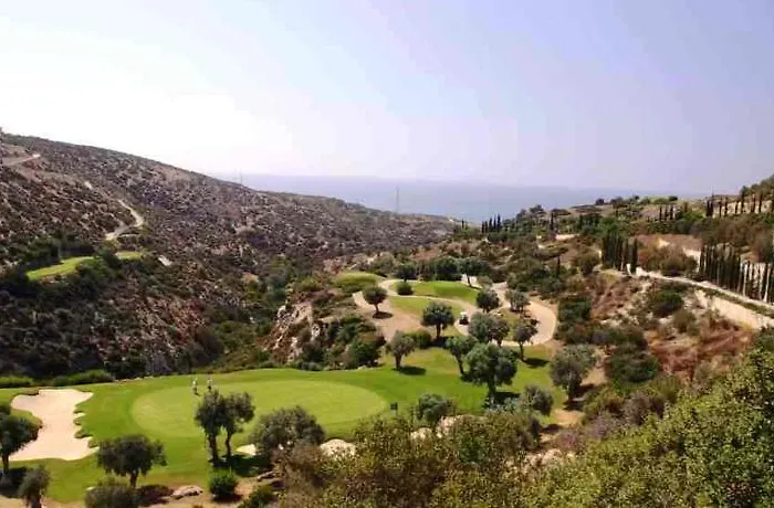 2 Bedroom Destu With Private Pool And Golf Views, Aphrodite Hills * Kouklia